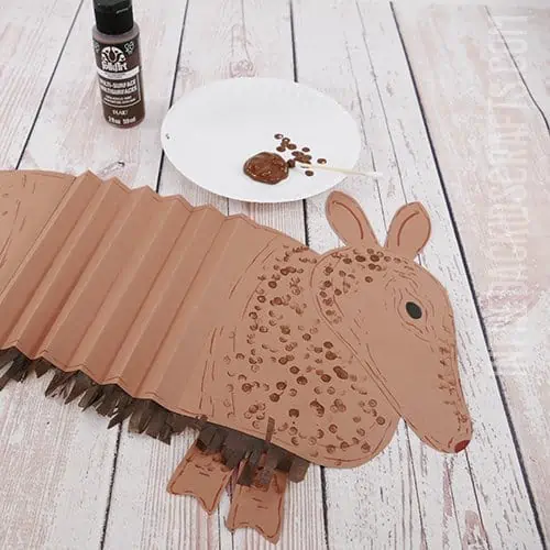 Armadillo Craft for Kids {FREE Template!} • In the Bag Kids' Crafts