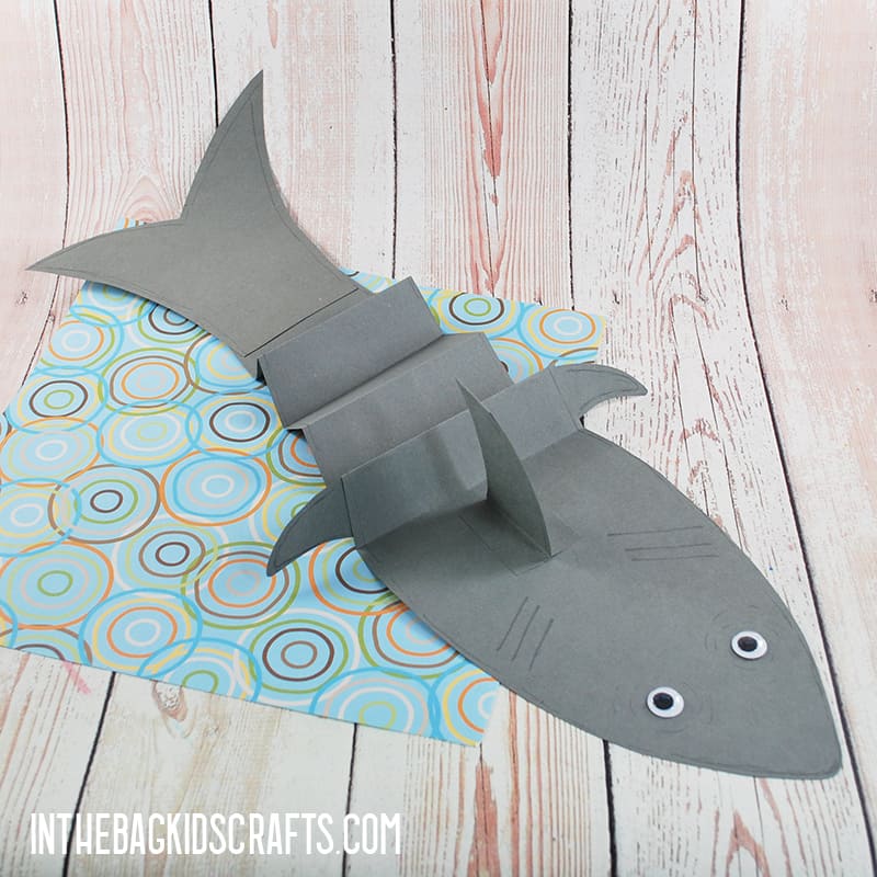 Paper Shark Craft {Free Craft Template} • In the Bag Kids' Crafts